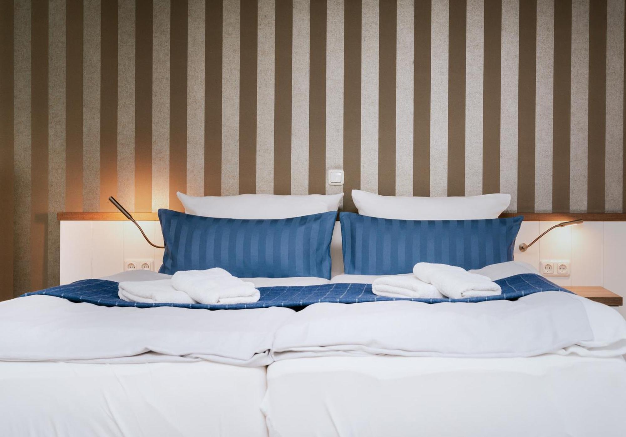 Hotel Zur Seemoewe Kirchdorf  Pokoj fotografie